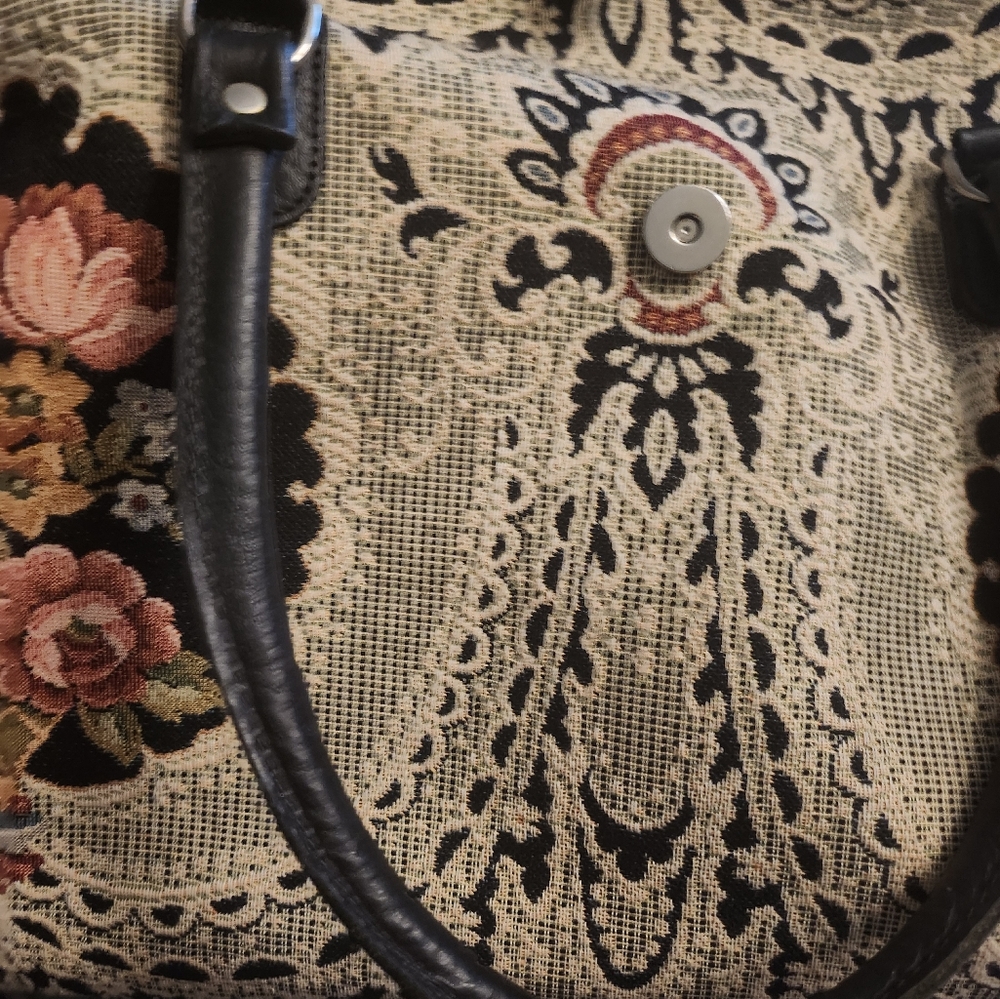 Make Offer/Vintage bag  gorgeous bag travel/ doctor bag